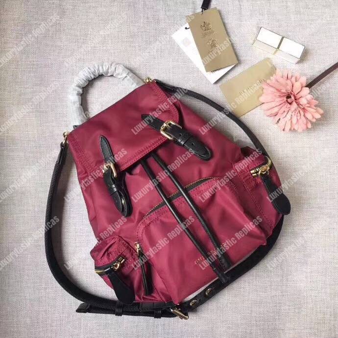 B**rry the small rucksack in maroon