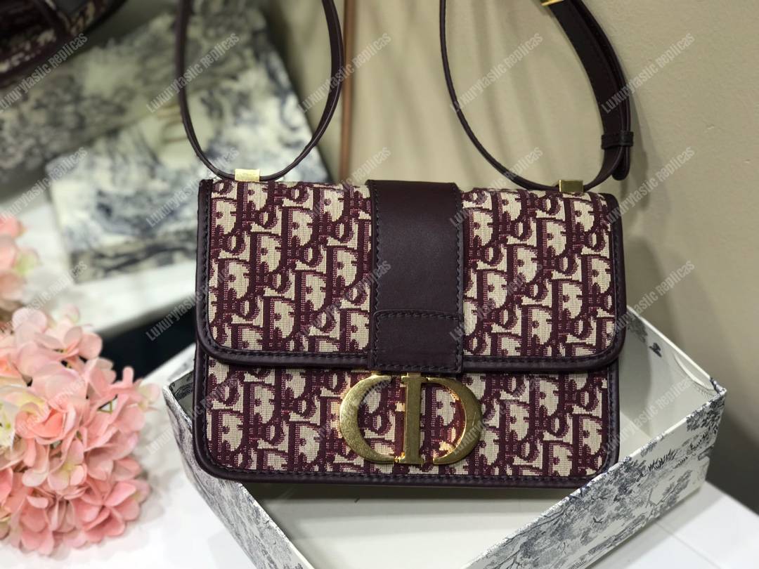 30 montaigne D*or oblique flap bag burgundy