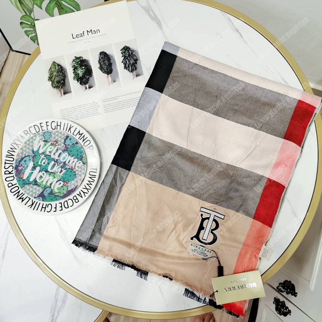 B**rry cashmere scarf black beige red tb monogram