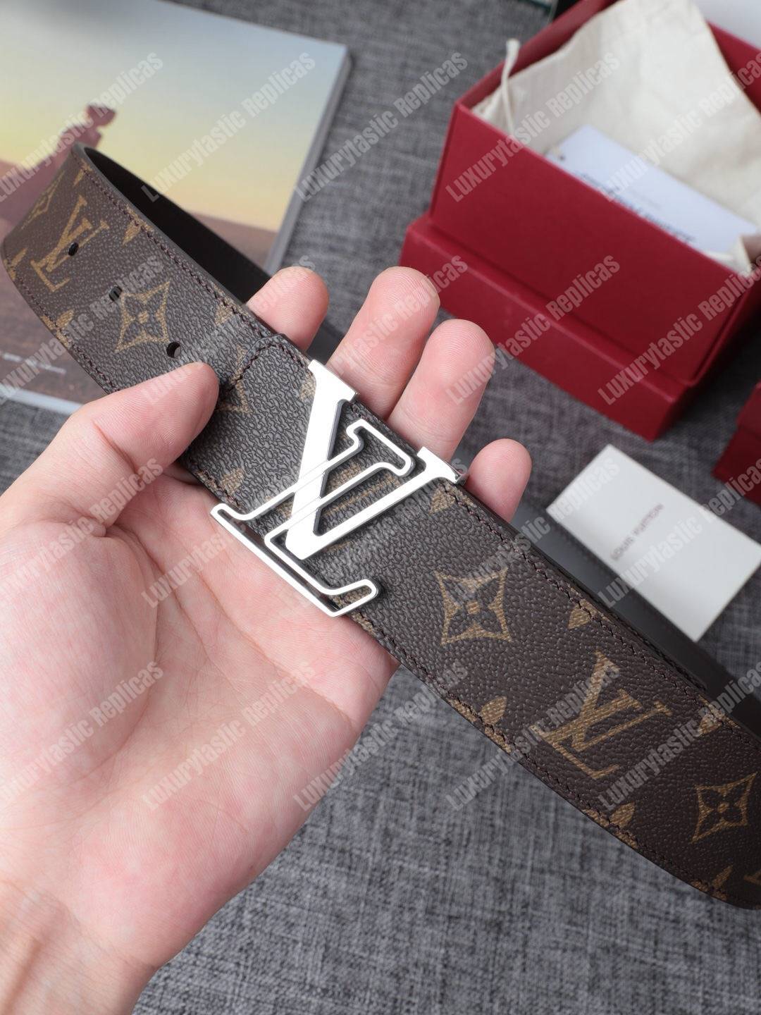 LV Line 40mm Reversible Monogram Belt