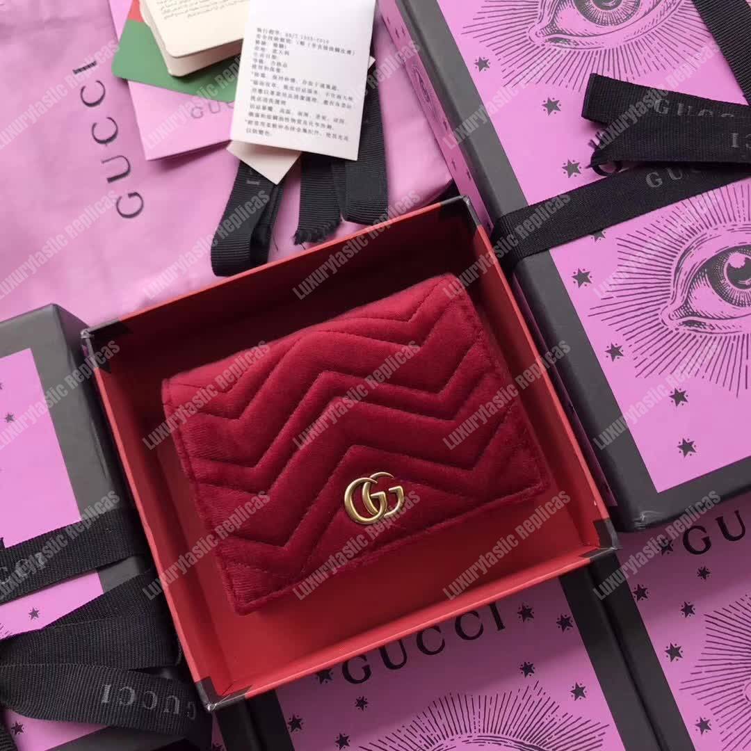 G*u*i gg marmont card case velvet maroon