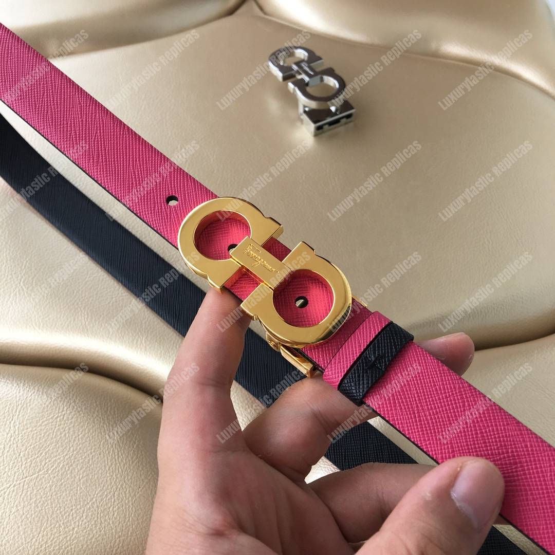 ﻿Salvatore Ferragamo Adjustable and Reversible Gancini Belt Black / Pink
