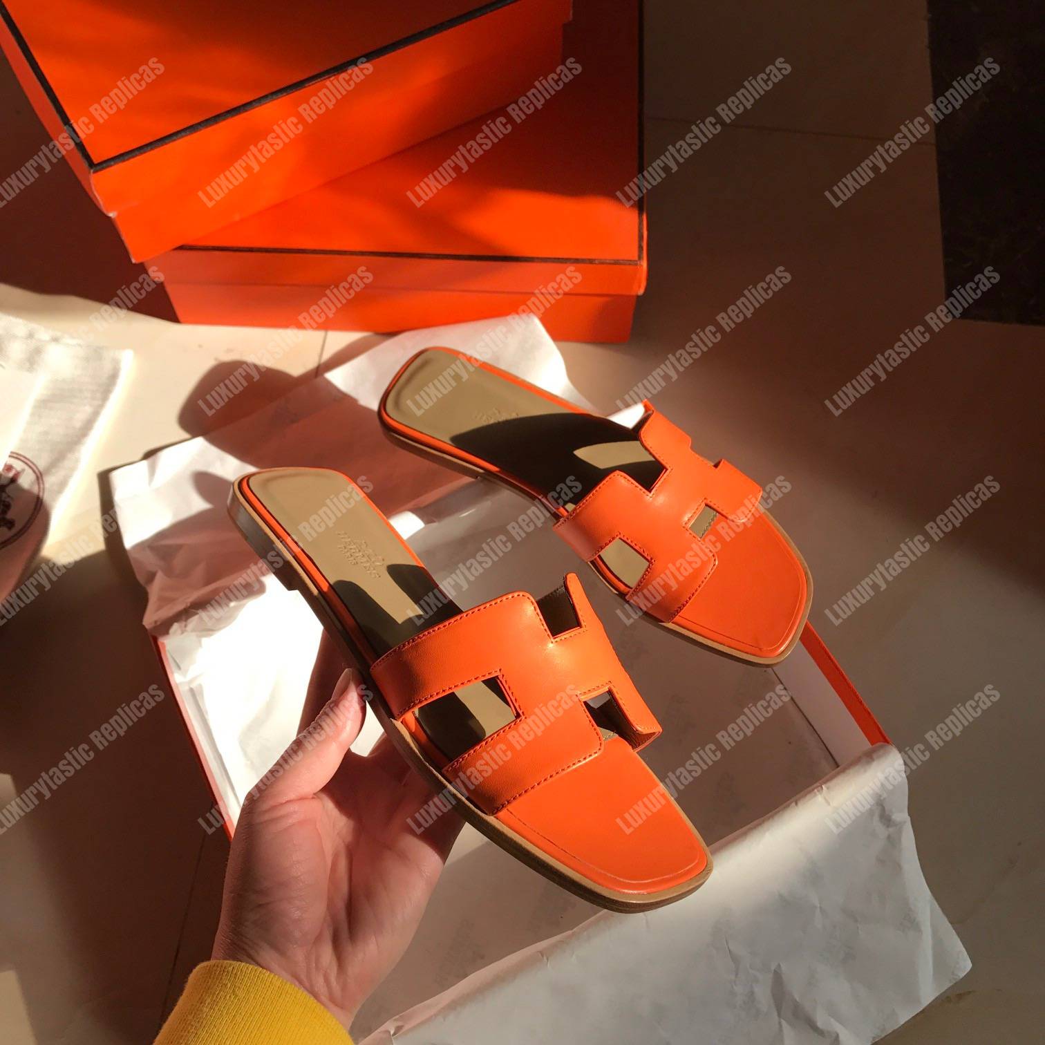 H**mes oran sandal calfskin leather orange